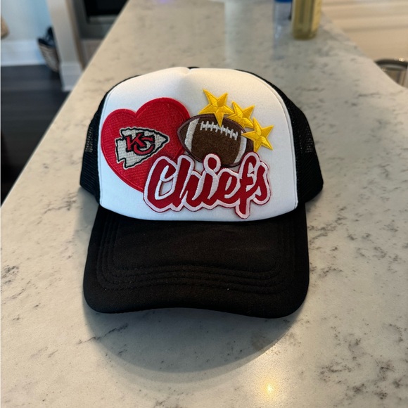 Kansas City Chiefs trucker hat - Picture 1 of 2